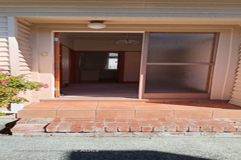 Photo of property in 66 Kauri Street, Miramar, Wellington, 6022