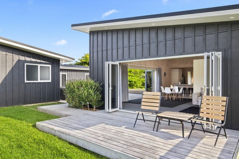 Photo of property in 114 Bombay Road, Bombay, 2675