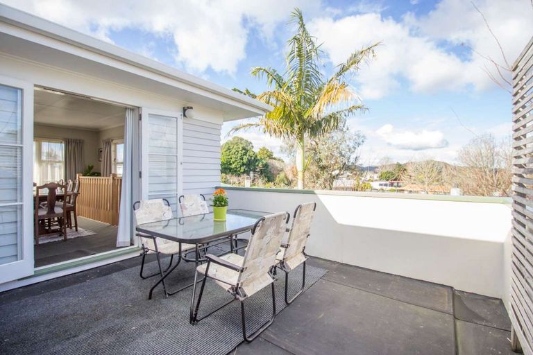 Photo of property in 10 Mcmillan Avenue, Te Kamo, Whangarei, 0112