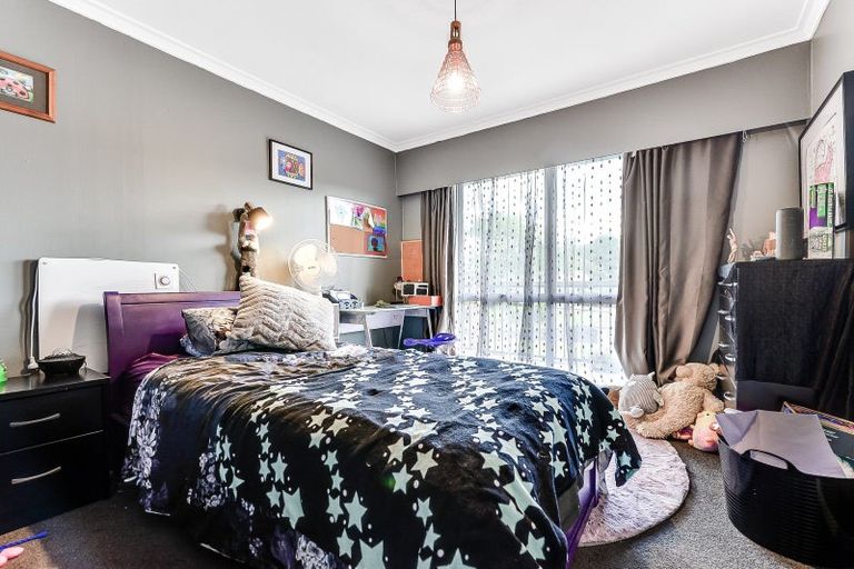 Photo of property in 3 Dillon Place, Hamilton East, Hamilton, 3216