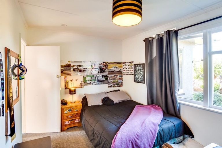 Photo of property in 3 Chester Street, Taradale, Napier, 4112