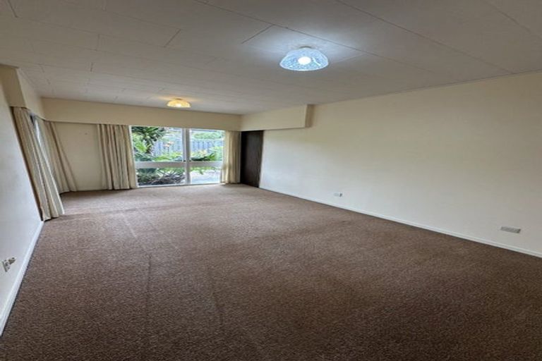 Photo of property in 11 Moorhouse Street, Taradale, Napier, 4112