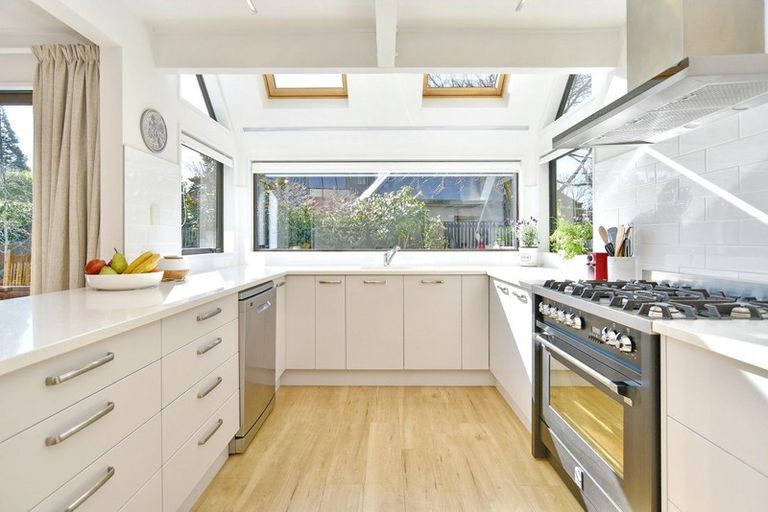 Photo of property in 7 Janelle Place, Rangiora, 7400