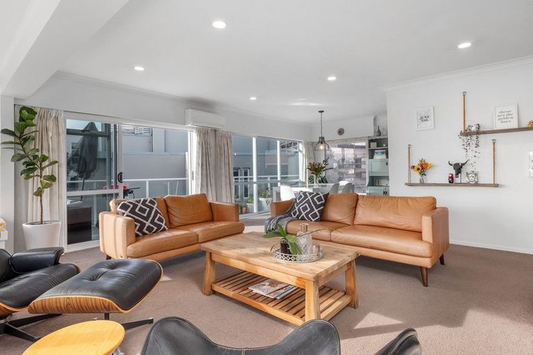 Photo of property in 15a Gordon Road, Mount Maunganui, 3116