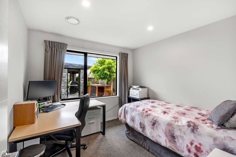 Photo of property in 51 Watkins Drive, Rangiora, 7400