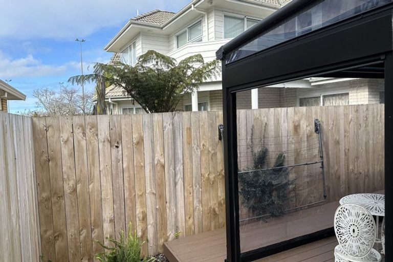 Photo of property in 216a Bucklands Road, Bucklands Beach, Auckland, 2012