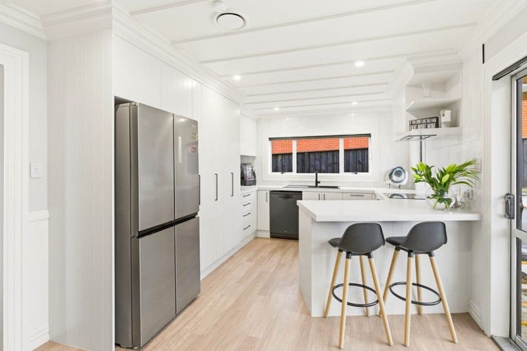 Photo of property in 1 Alexander Street, Abbotsford, Dunedin, 9018