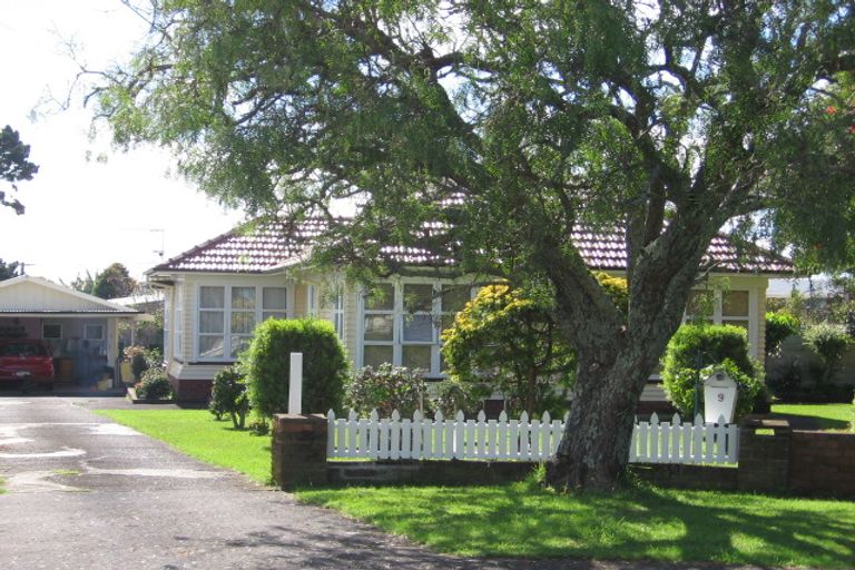 Photo of property in 9 Stafson Lane, Te Atatu Peninsula, Auckland, 0610