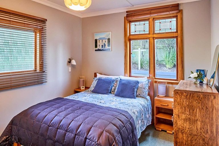 Photo of property in 10 Helen Street, Brooklyn, Wellington, 6021