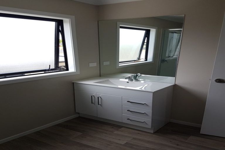 Photo of property in 16u1 May Street, Hamilton East, Hamilton, 3216