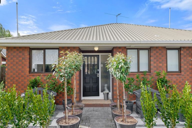 Photo of property in Carmichael Courts, 24/14 Wharenui Road, Upper Riccarton, Christchurch, 8041