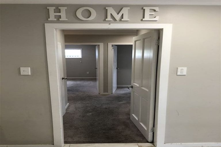 Photo of property in 33a Hamilton Road, Papatoetoe, Auckland, 2025