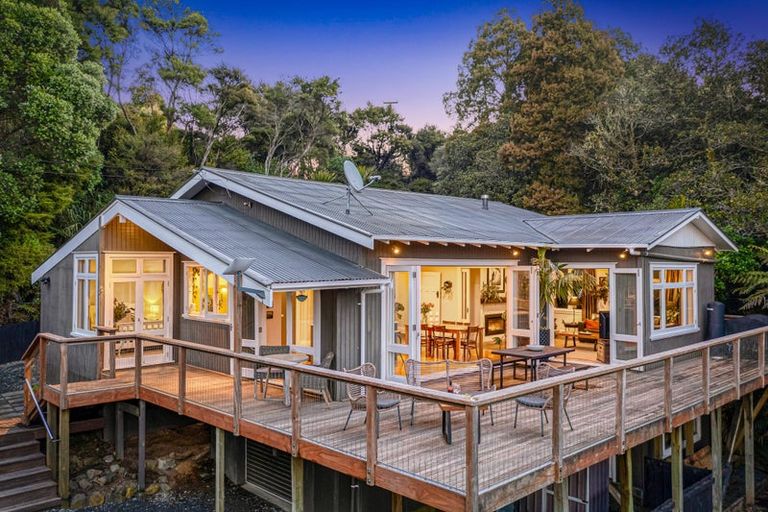 Photo of property in 92 Tender Road, Dairy Flat, Albany, 0794