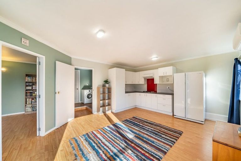 Photo of property in 1154e State Highway 2, Te Marua, Upper Hutt, 5018