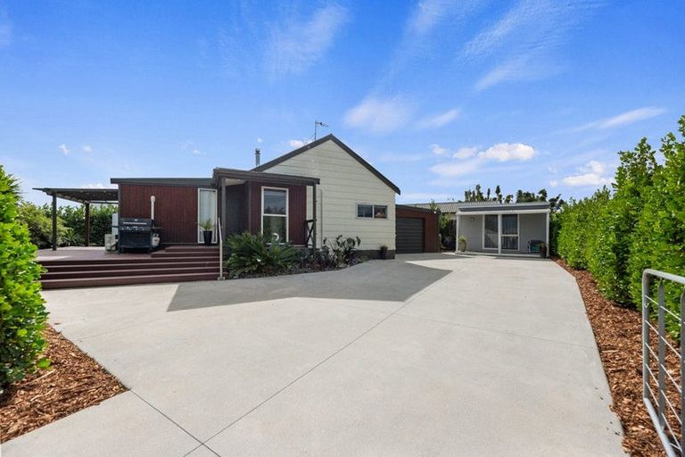 Photo of property in 111 Windermere Drive, Poike, Tauranga, 3112