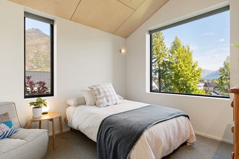 Photo of property in 3 Torridon Court, Jacks Point, Queenstown, 9371