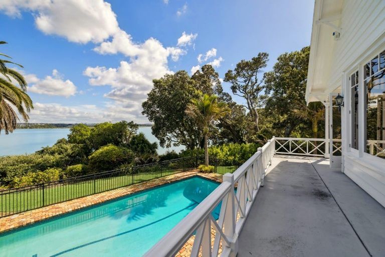 Photo of property in 7 Beresford Street, Bayswater, Auckland, 0622