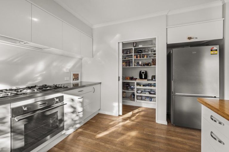 Photo of property in 12 Burnett Street, Ashburton, 7700