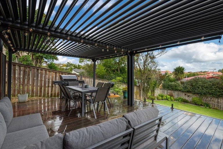Photo of property in 30 Bay Vista Drive, Red Beach, 0932