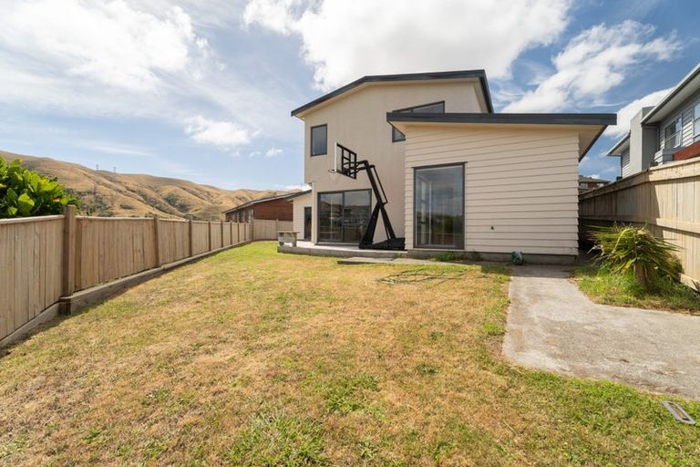 Photo of property in 5 Romaine Road, Churton Park, Wellington, 6037