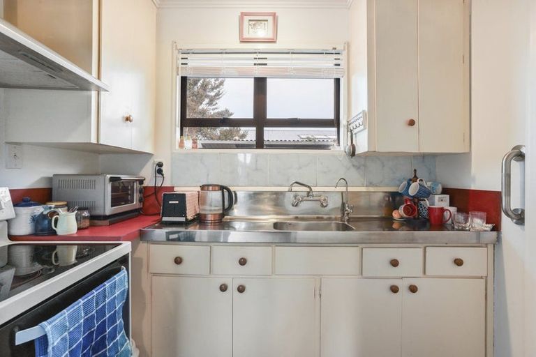 Photo of property in 4 Amberley Beach Road, Amberley, 7410