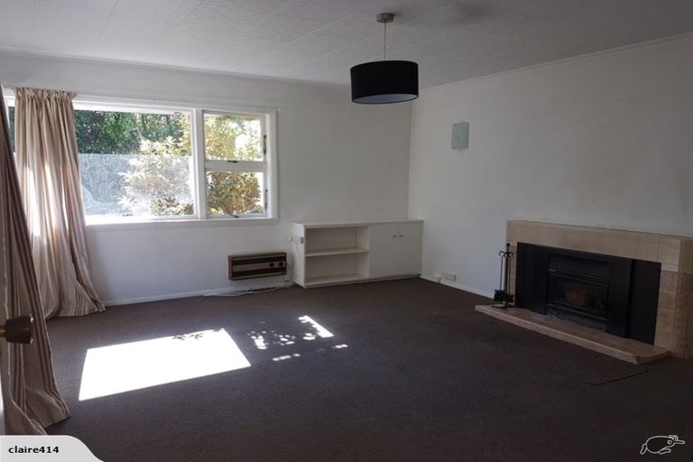 Photo of property in 88 Holly Road, St Albans, Christchurch, 8014