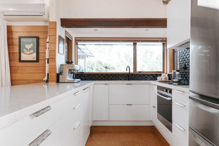 Photo of property in 18 Fairmont Terrace, Otumoetai, Tauranga, 3110