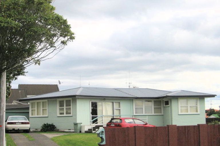 Photo of property in 6 Bellevue Road, Brookfield, Tauranga, 3110