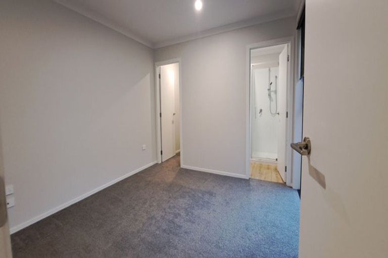 Photo of property in 99a Taylor Street, Cambridge, 3434