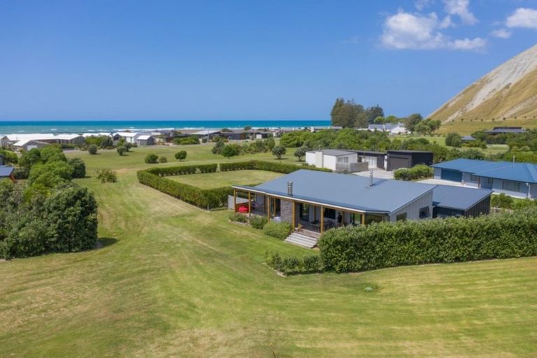 Photo of property in 43 Shoal Beach Road, Aramoana, Waipawa, 4271