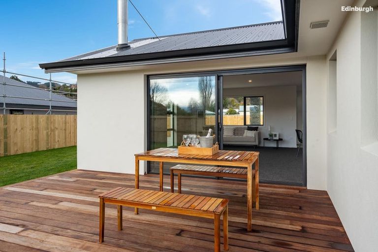 Photo of property in 2a Margate Street, Waihola, Milton, 9073