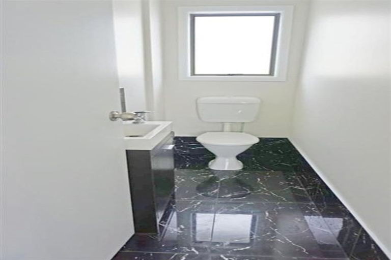 Photo of property in 21 Poutini Place, Manurewa, Auckland, 2102