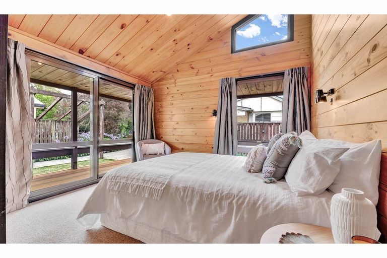 Photo of property in 238 Estuary Road, South New Brighton, Christchurch, 8062