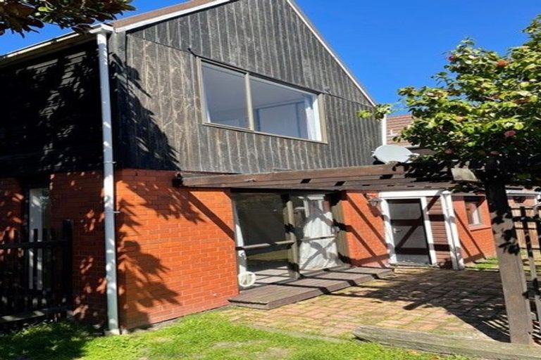 Photo of property in 2c Coles Place, St Albans, Christchurch, 8014