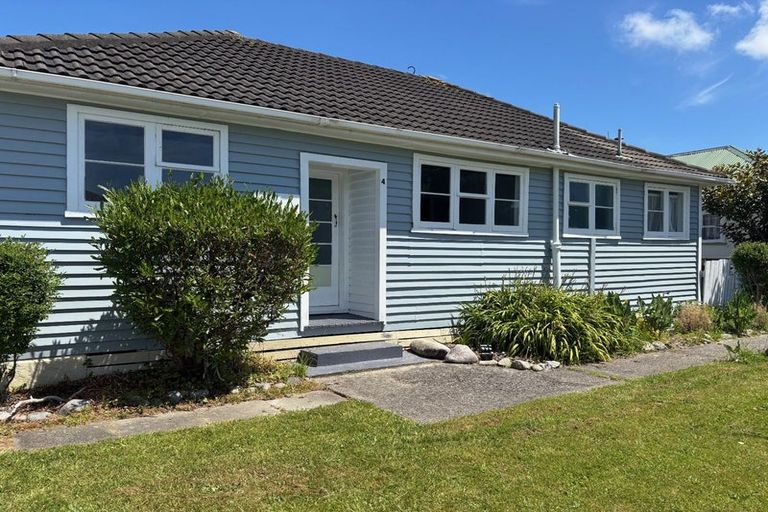 Photo of property in 4 Colvin Street, Westport, 7825