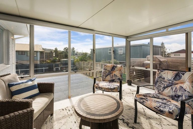 Photo of property in 15 Snell Crescent, Waihi Beach, 3611