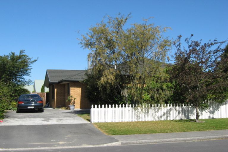 Photo of property in 12 Robert Coup Road, Kaiapoi, 7630