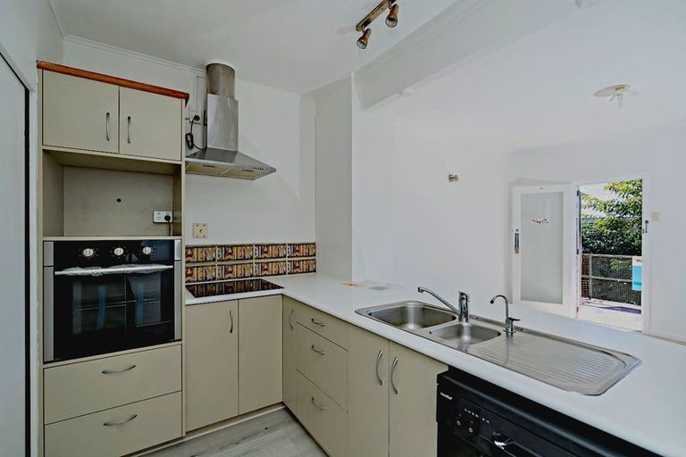 Photo of property in 75u3 Pembroke Street, Hamilton Lake, Hamilton, 3204