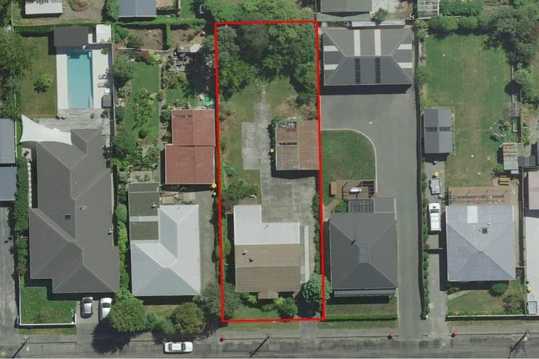 Photo of property in 75 Corson Avenue, Beckenham, Christchurch, 8023