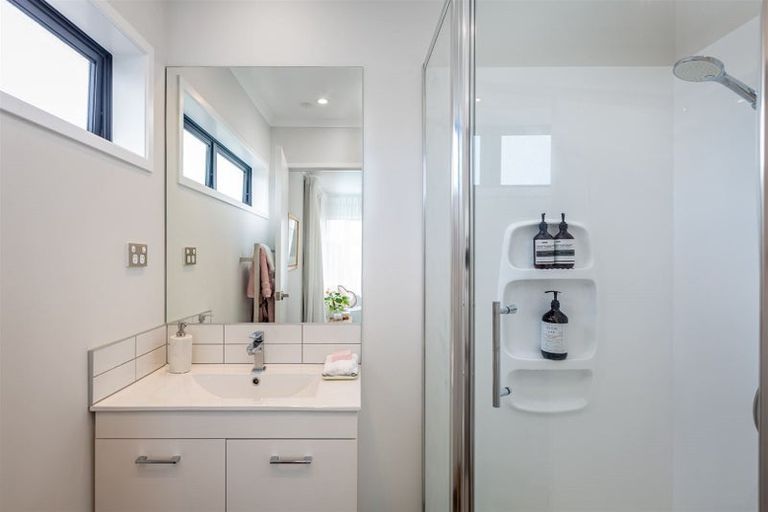 Photo of property in 9 Fort Lincoln Loop, Karaka, Papakura, 2113