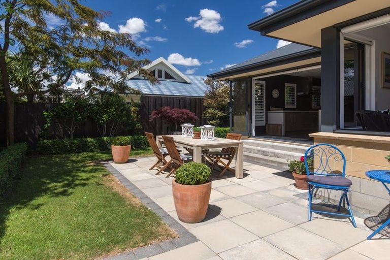 Photo of property in 44 Meadowstone Drive, Wanaka, 9305