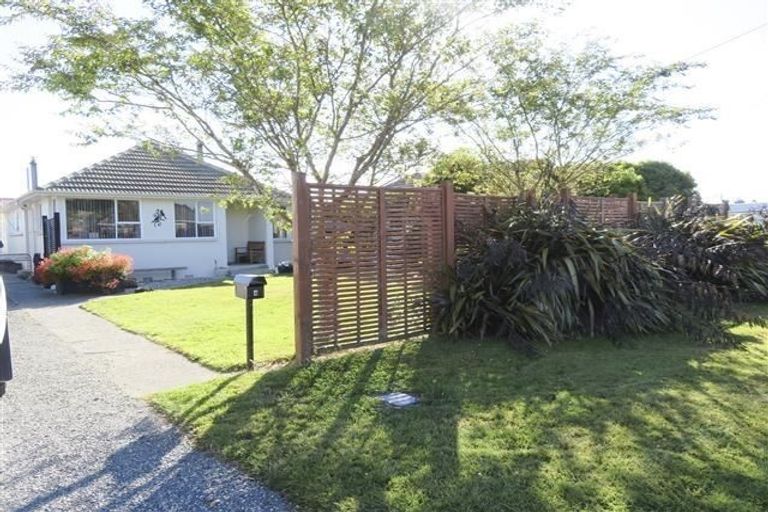 Photo of property in 4 Hamilton Street, East Gore, Gore, 9710