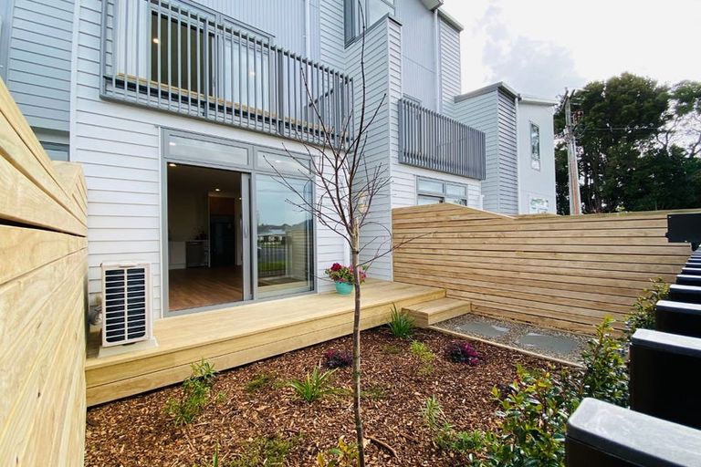 Photo of property in 588e Te Atatu Road, Te Atatu Peninsula, Auckland, 0610
