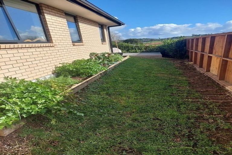 Photo of property in 2 Hikuwai Lane, Warkworth, 0910