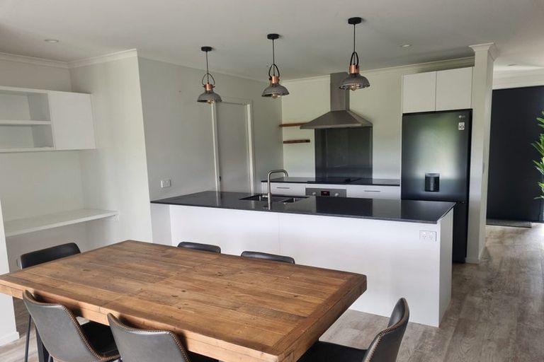 Photo of property in 6 Tanuku Lane, Te Puke, 3119