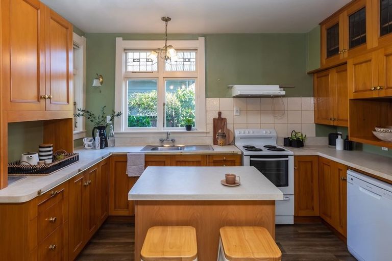 Photo of property in 34 Innes Road, St Albans, Christchurch, 8052