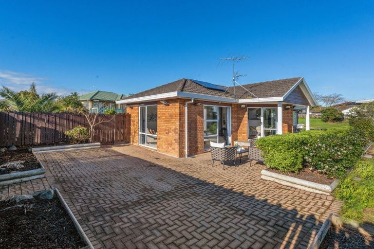 Photo of property in 197 Burswood Drive, Burswood, Auckland, 2013