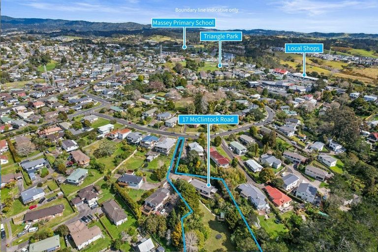 Photo of property in 17 Mcclintock Road, Massey, Auckland, 0614