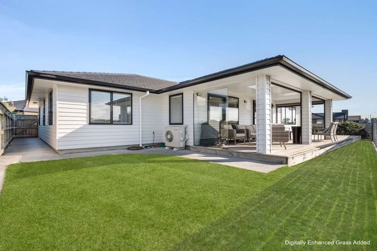 Photo of property in 1 Morrell Street, Tawhero, Whanganui, 4501
