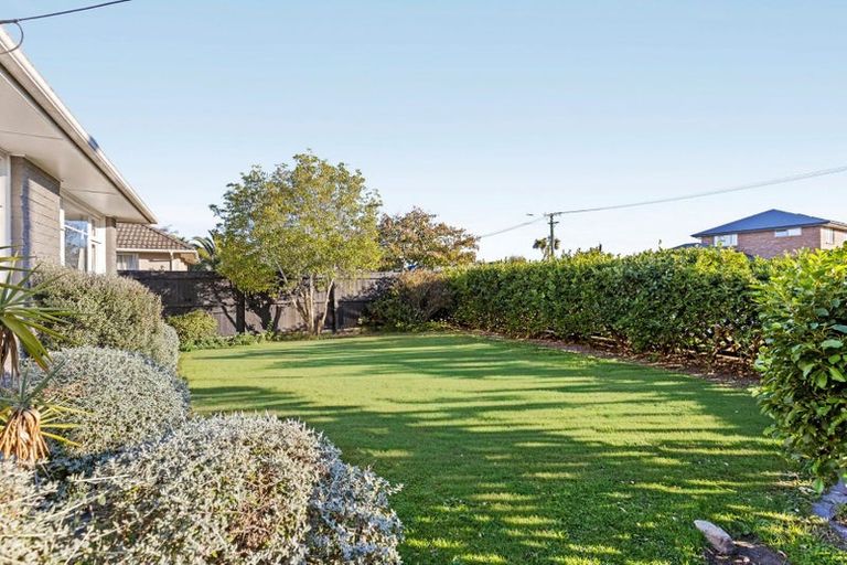 Photo of property in 404 Bower Avenue, Parklands, Christchurch, 8083